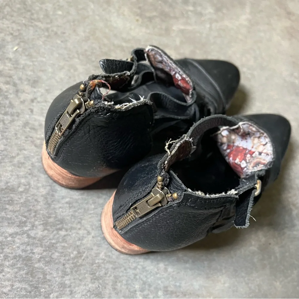 Freebird by Steven Ankle Boots Hope Leather Wood Heels